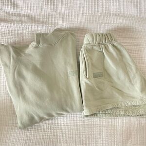 Set Active Soft Green Hoodie and Sweatshort Set